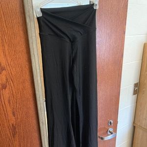 OFFLINE By Aerie Real Me High Waisted Crossover Flare Legging